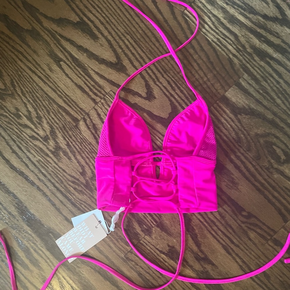NEW Tiger Mist Crop Top - Picture 2 of 7